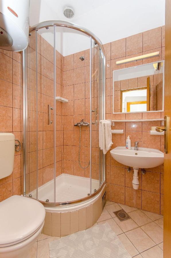 Apartments Zoran ดริเวนิก ภายนอก รูปภาพ